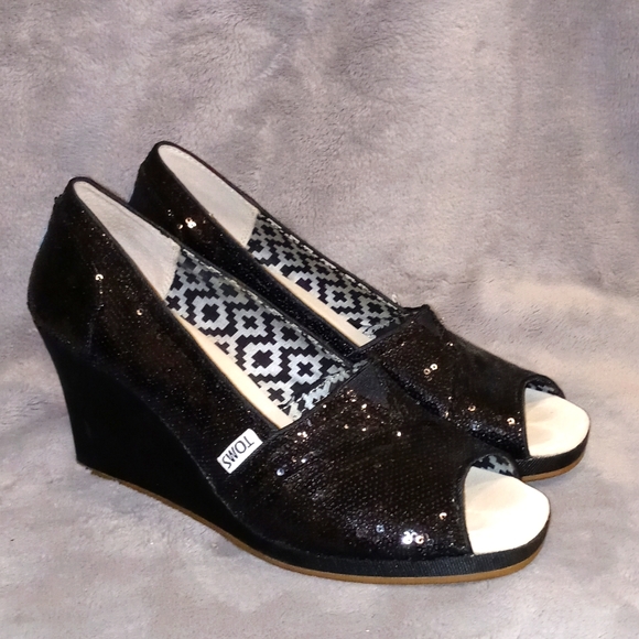 0328 Toms Sequined Open Toe Wedges - Picture 8 of 9
